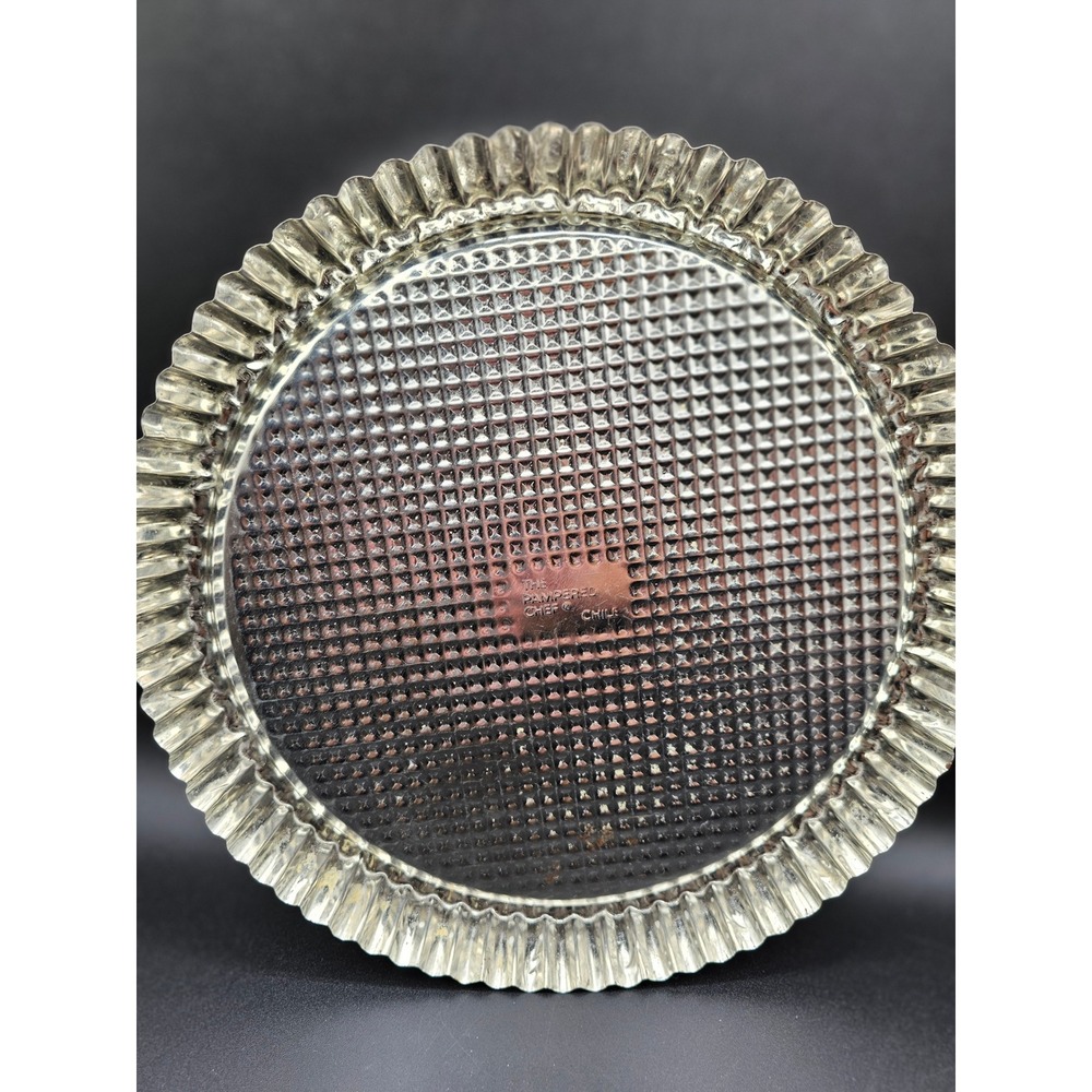 The Pampered Chef Round Fluted Tart Pan Textured Bottom Silver Tone 9.5 Inch